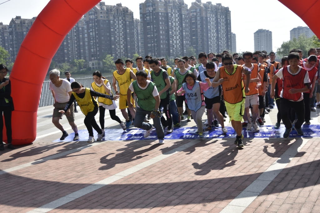 维多利亚老品牌vic(集团)官方网站